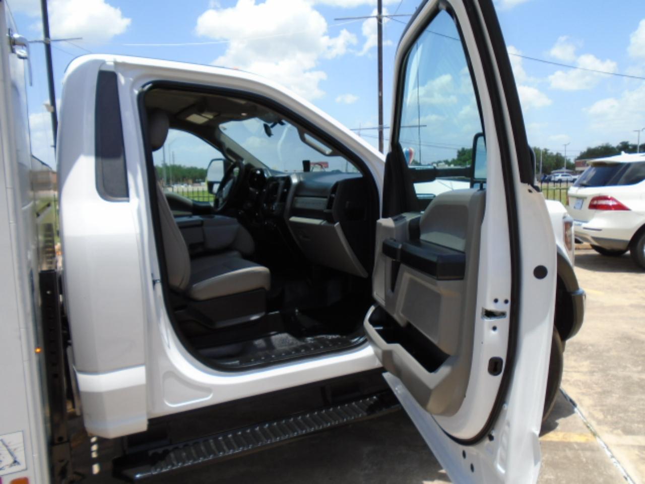 Ford F-550 Regular Cab DRW 2WD 2019