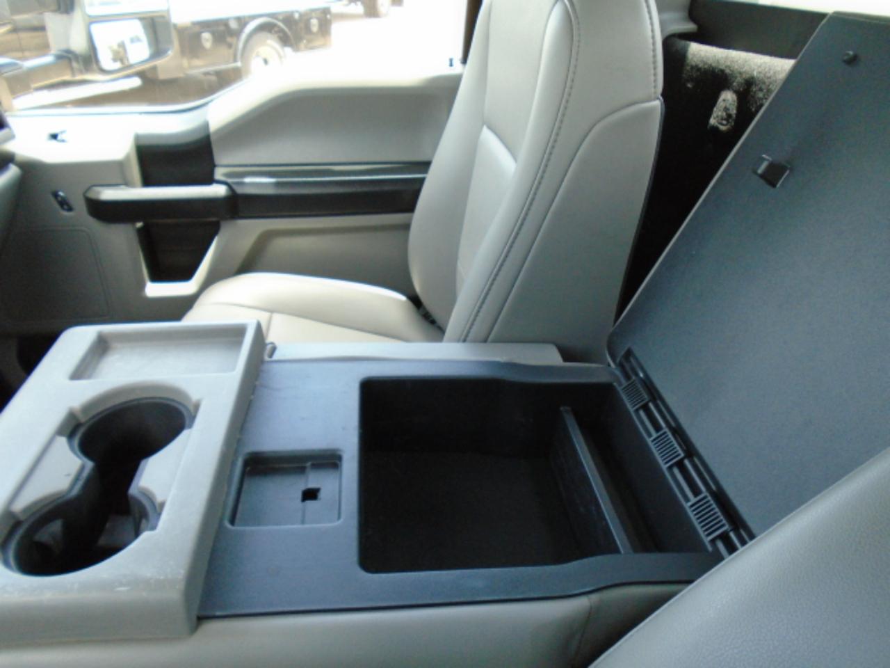 Ford F-550 Regular Cab DRW 2WD 2019