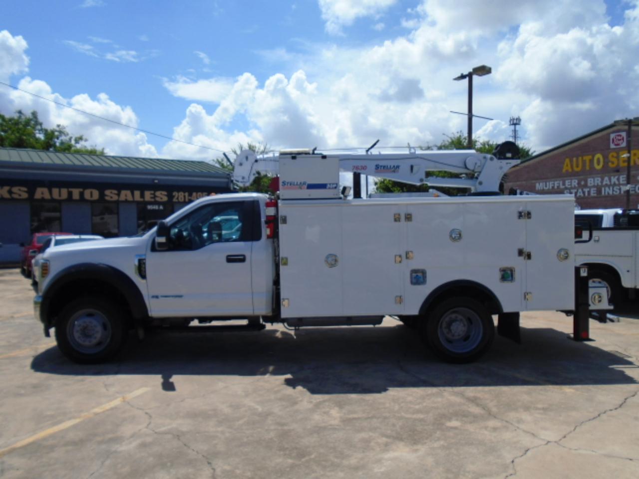 Ford F-550 Regular Cab DRW 4WD 2018