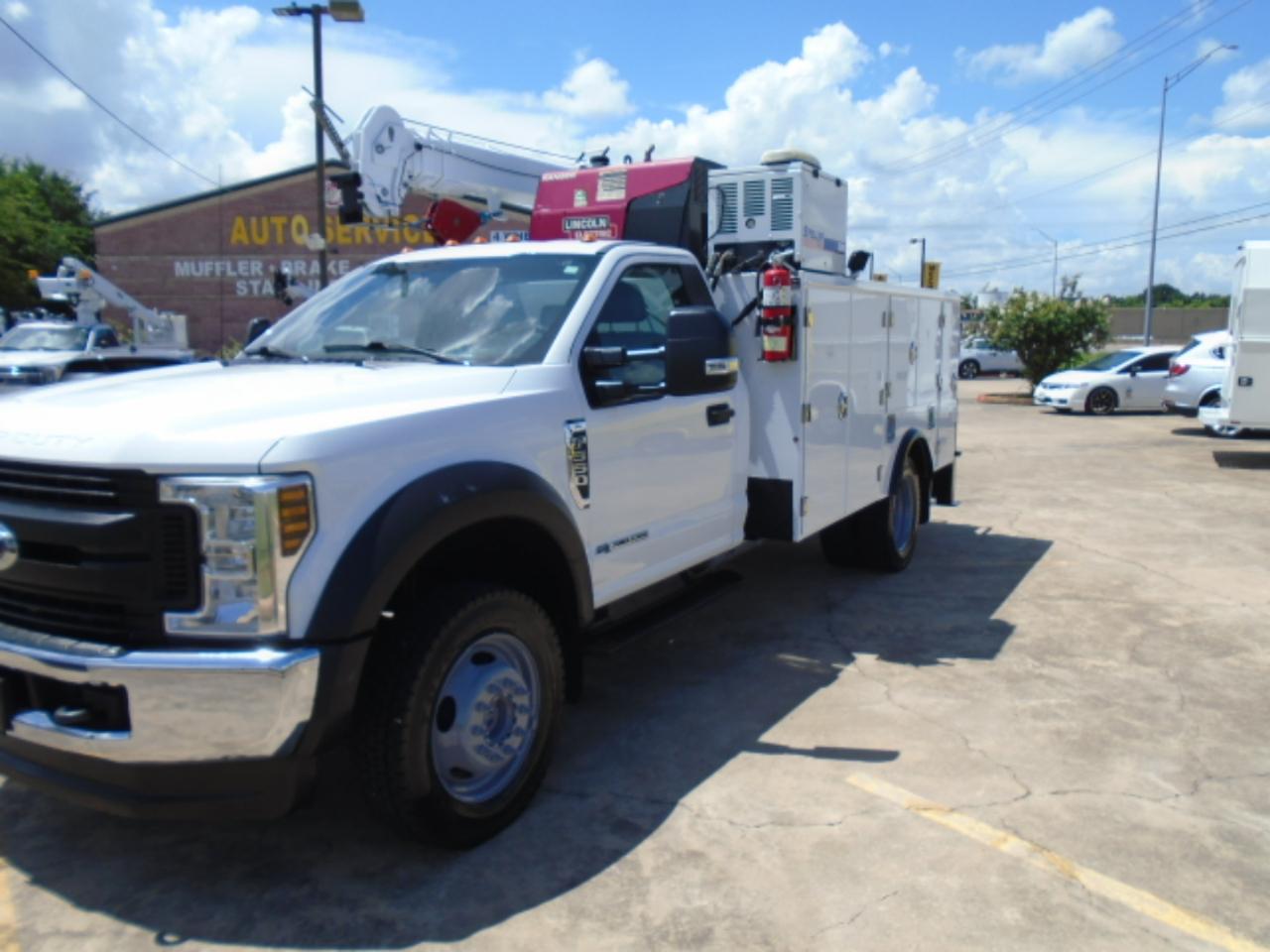 Ford F-550 Regular Cab DRW 4WD 2018