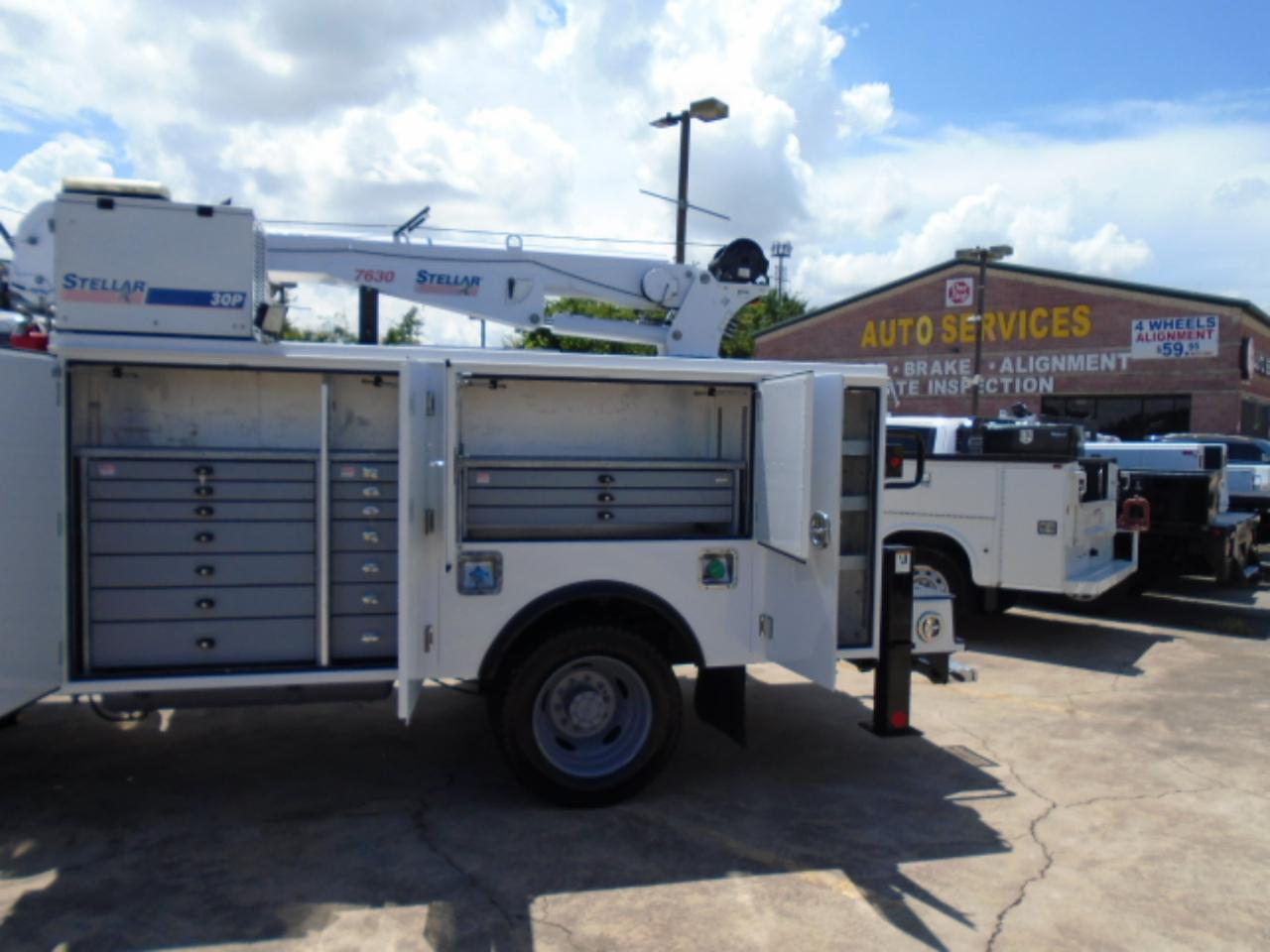 Ford F-550 Regular Cab DRW 4WD 2018