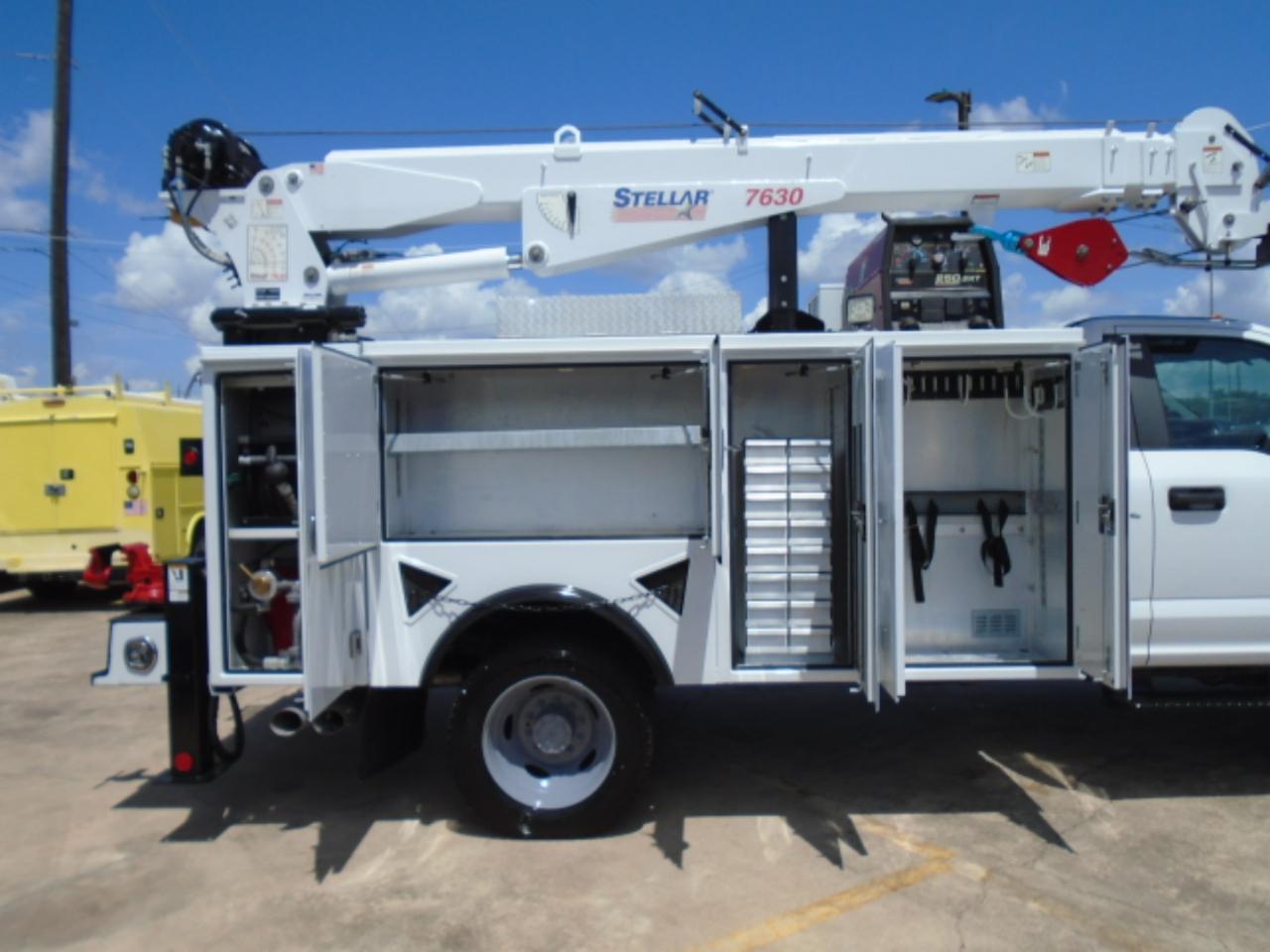 Ford F-550 Regular Cab DRW 4WD 2018