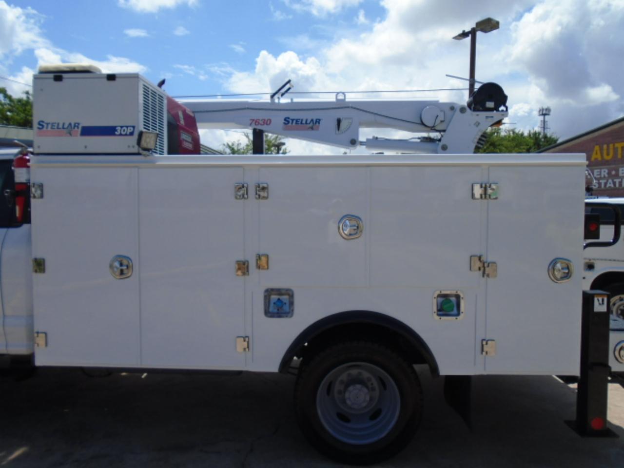Ford F-550 Regular Cab DRW 4WD 2018