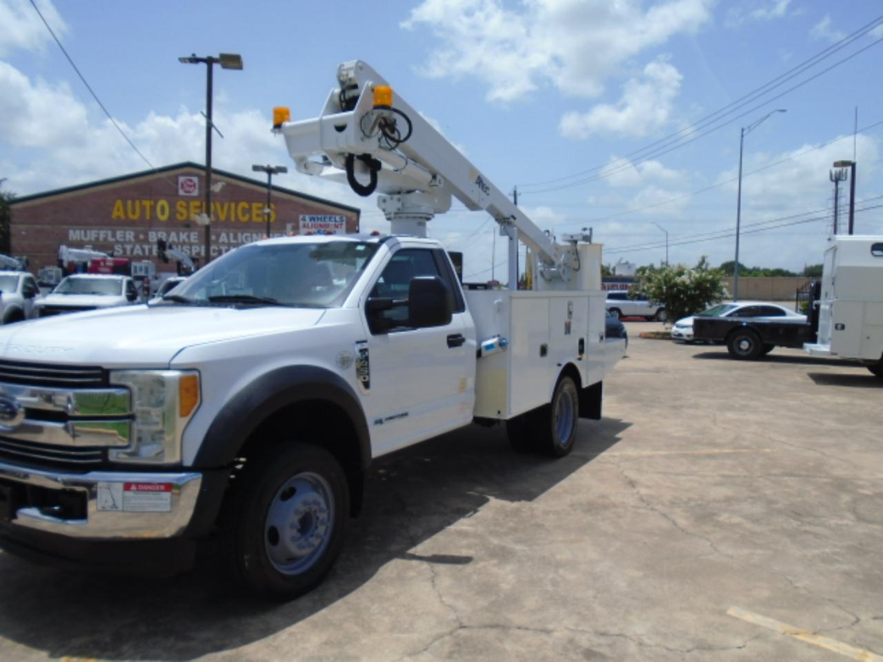 Ford F-450 SD Regular Cab DRW 2WD 2019