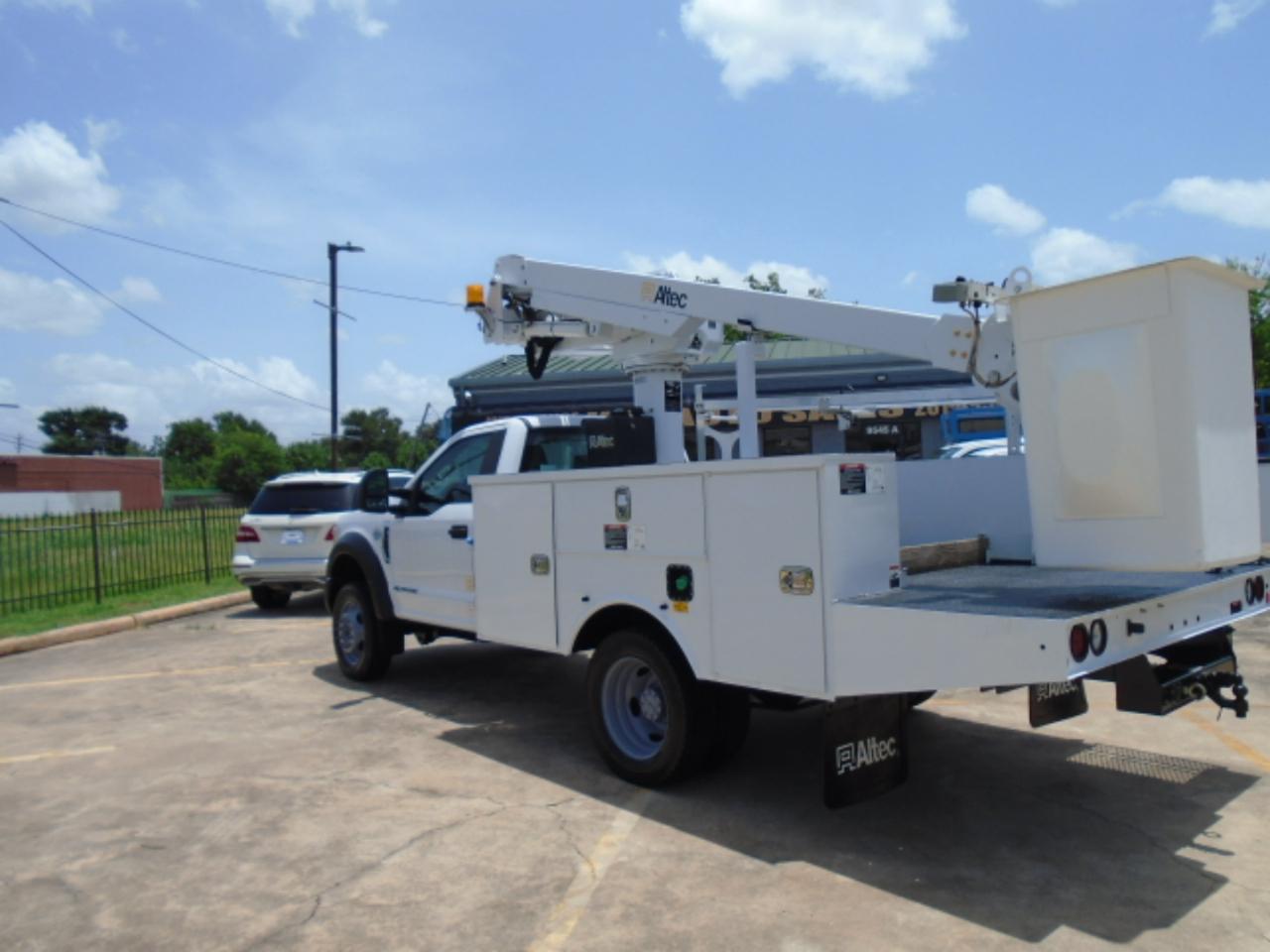 Ford F-450 SD Regular Cab DRW 2WD 2019