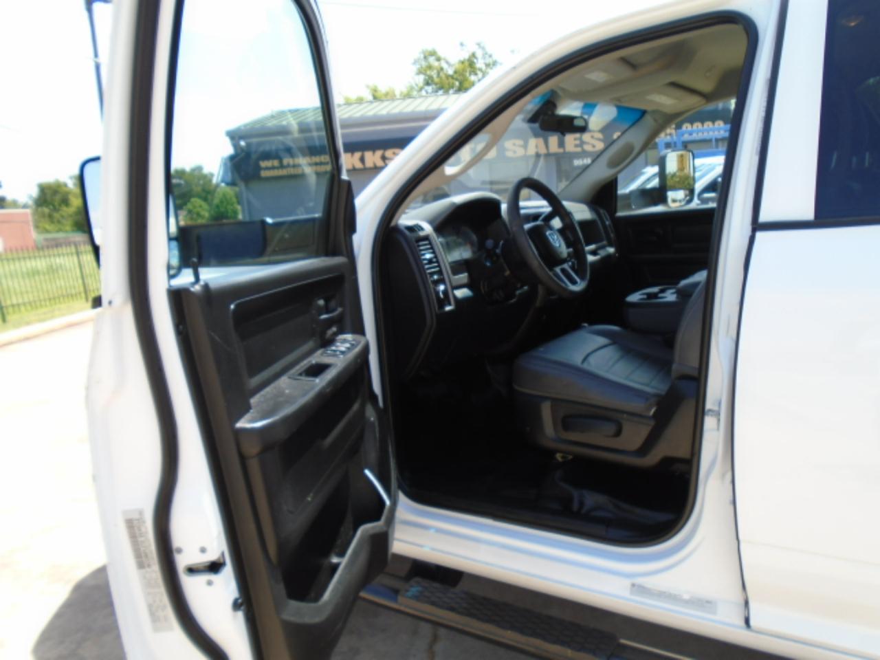 RAM 3500 Crew Cab 4WD DRW 2018