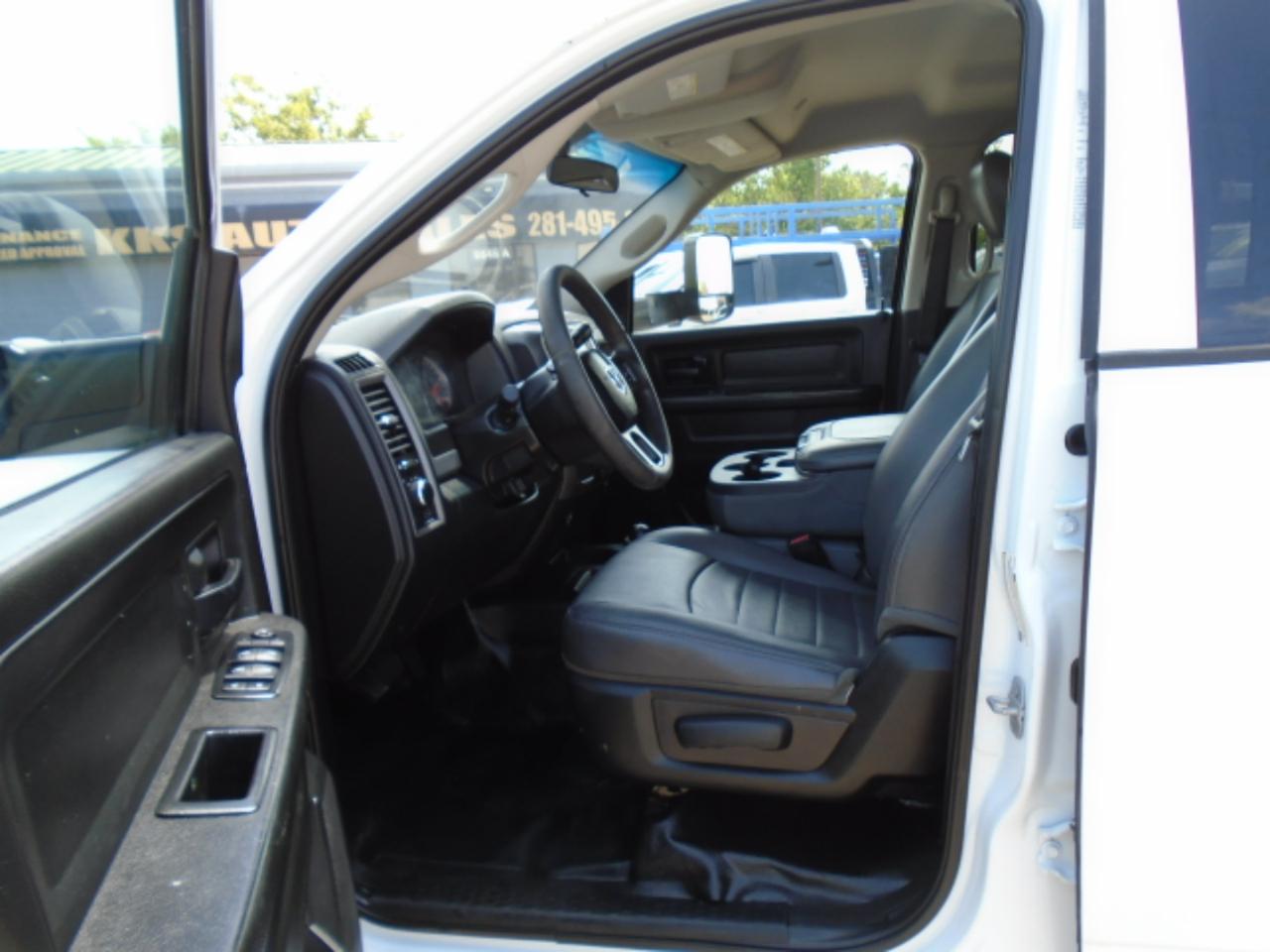 RAM 3500 Crew Cab 4WD DRW 2018