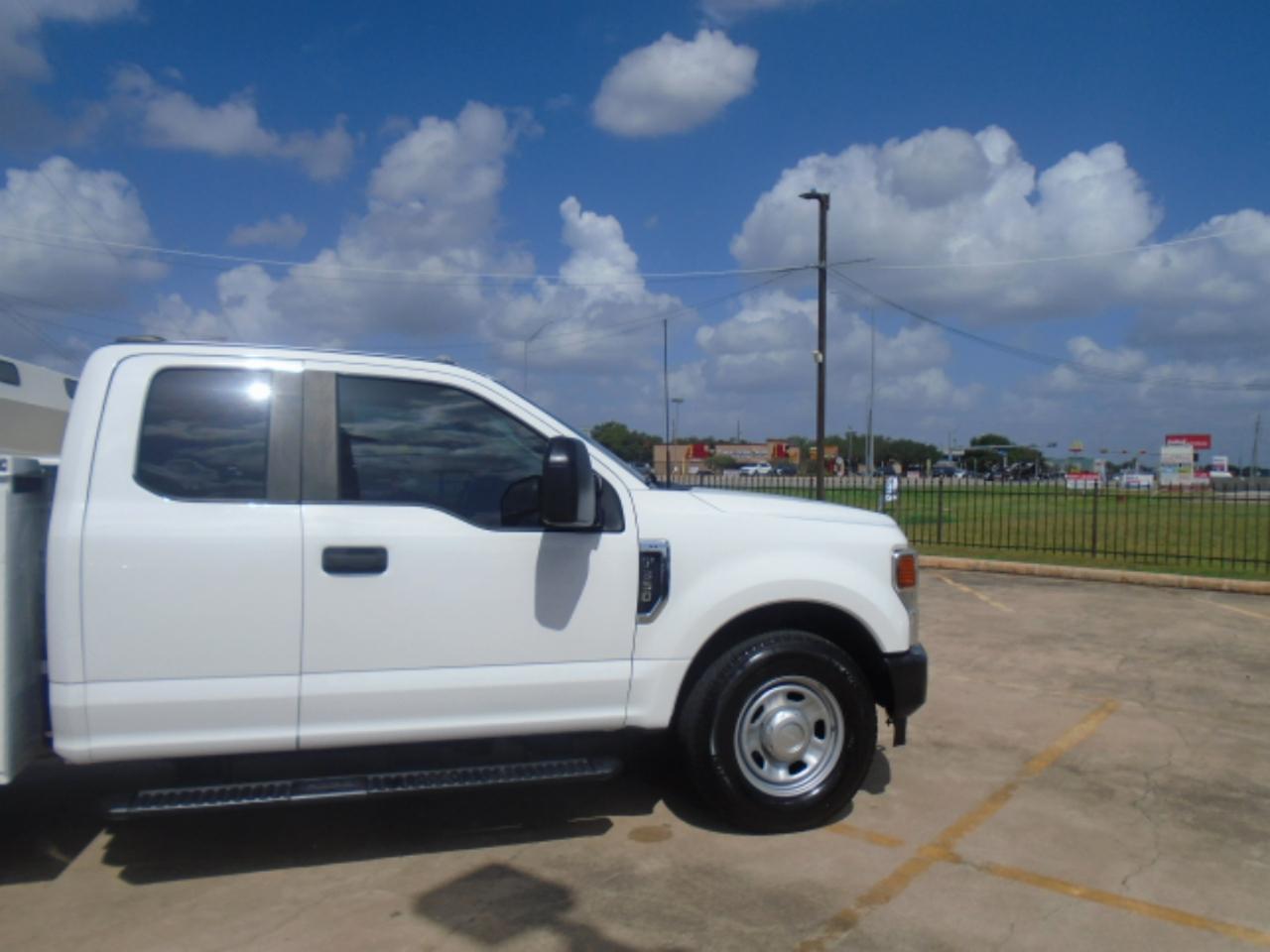 Ford F-350 SD XLT SuperCab Long Bed 2WD 2021