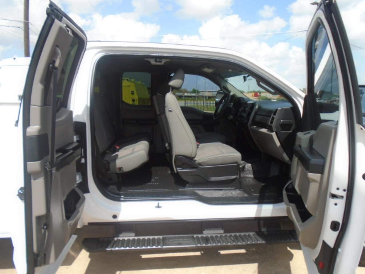 Ford F-350 SD XLT SuperCab Long Bed 2WD 2021