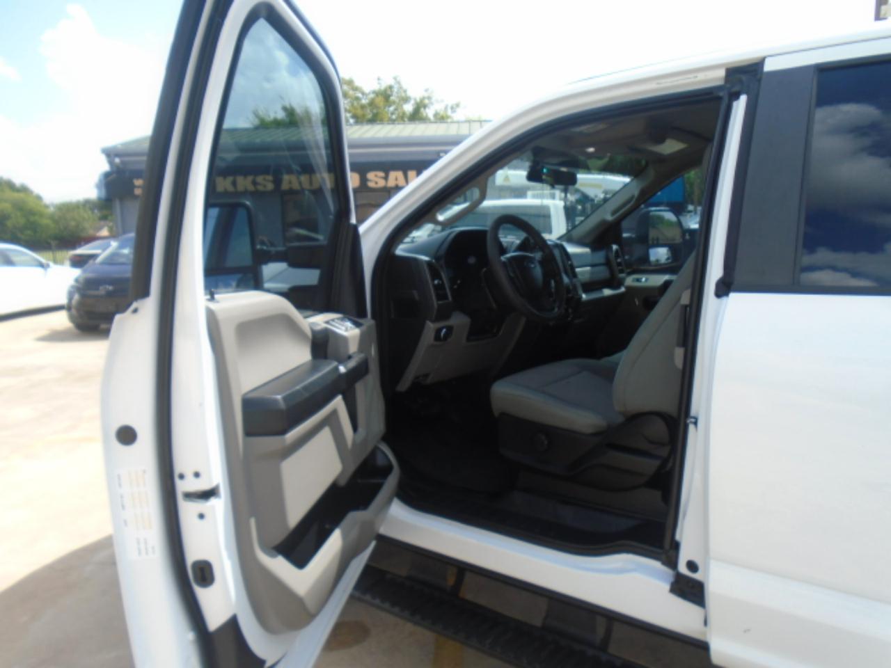Ford F-350 SD XLT SuperCab Long Bed 2WD 2021