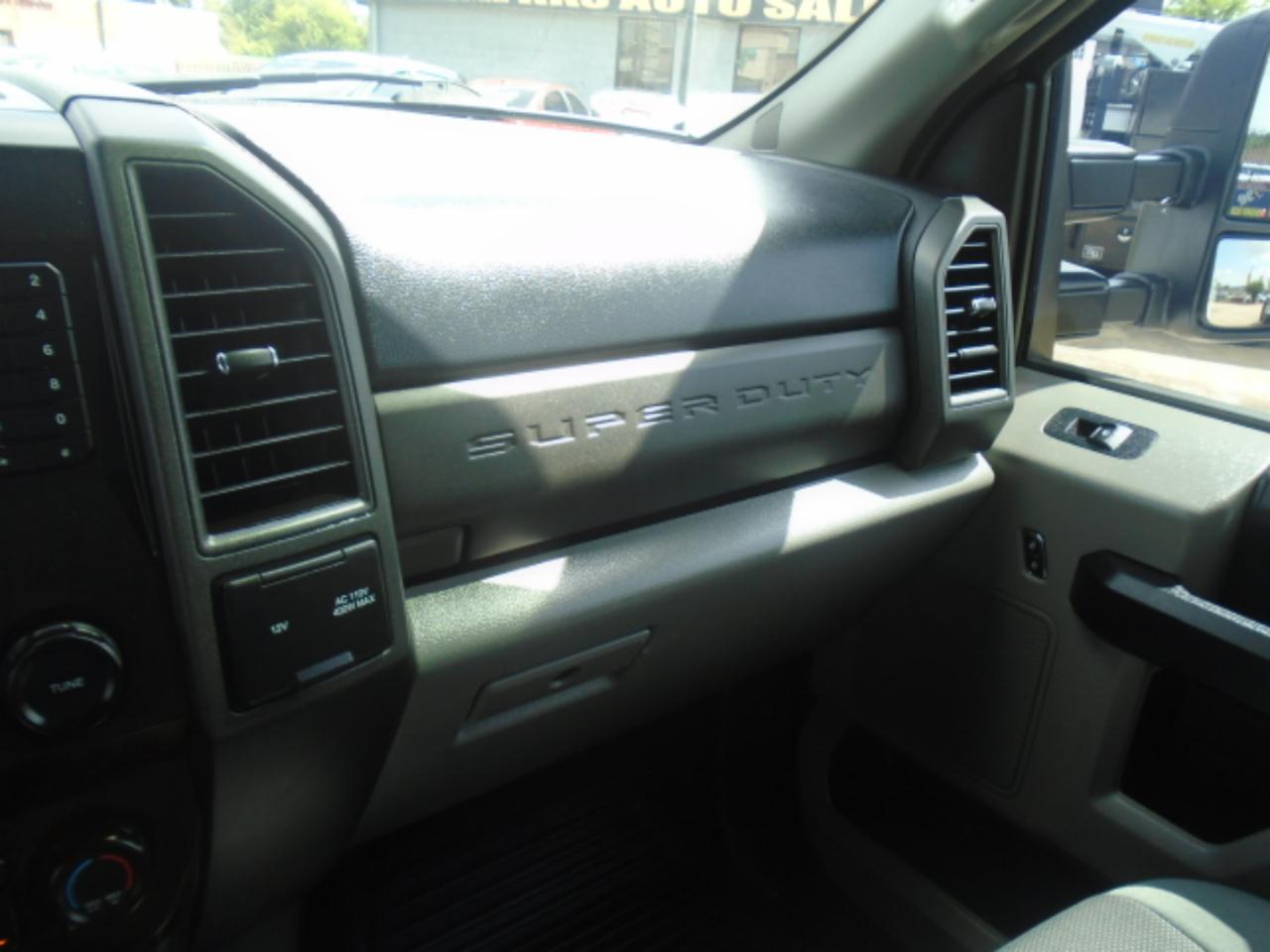 Ford F-350 SD XLT SuperCab Long Bed 2WD 2021