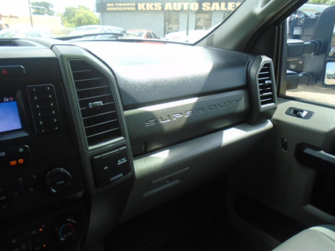 Ford F-350 SD XLT SuperCab Long Bed 2WD 2021