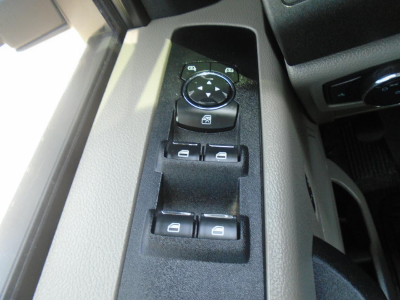 Ford F-350 SD XLT SuperCab Long Bed 2WD 2021