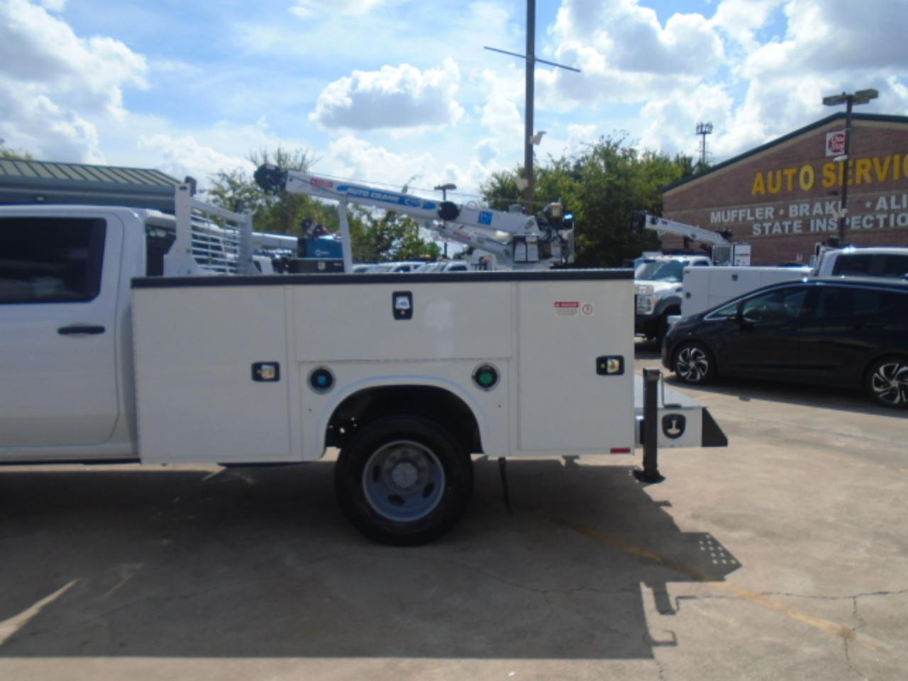 Chevrolet Silverado 3500HD Work Truck Crew Cab 4WD 2024
