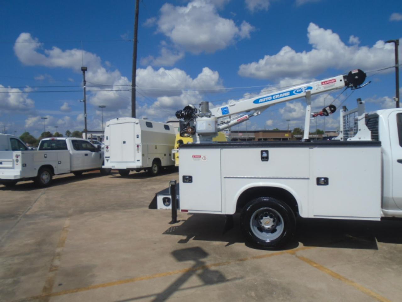 Chevrolet Silverado 3500HD Work Truck Crew Cab 4WD 2024