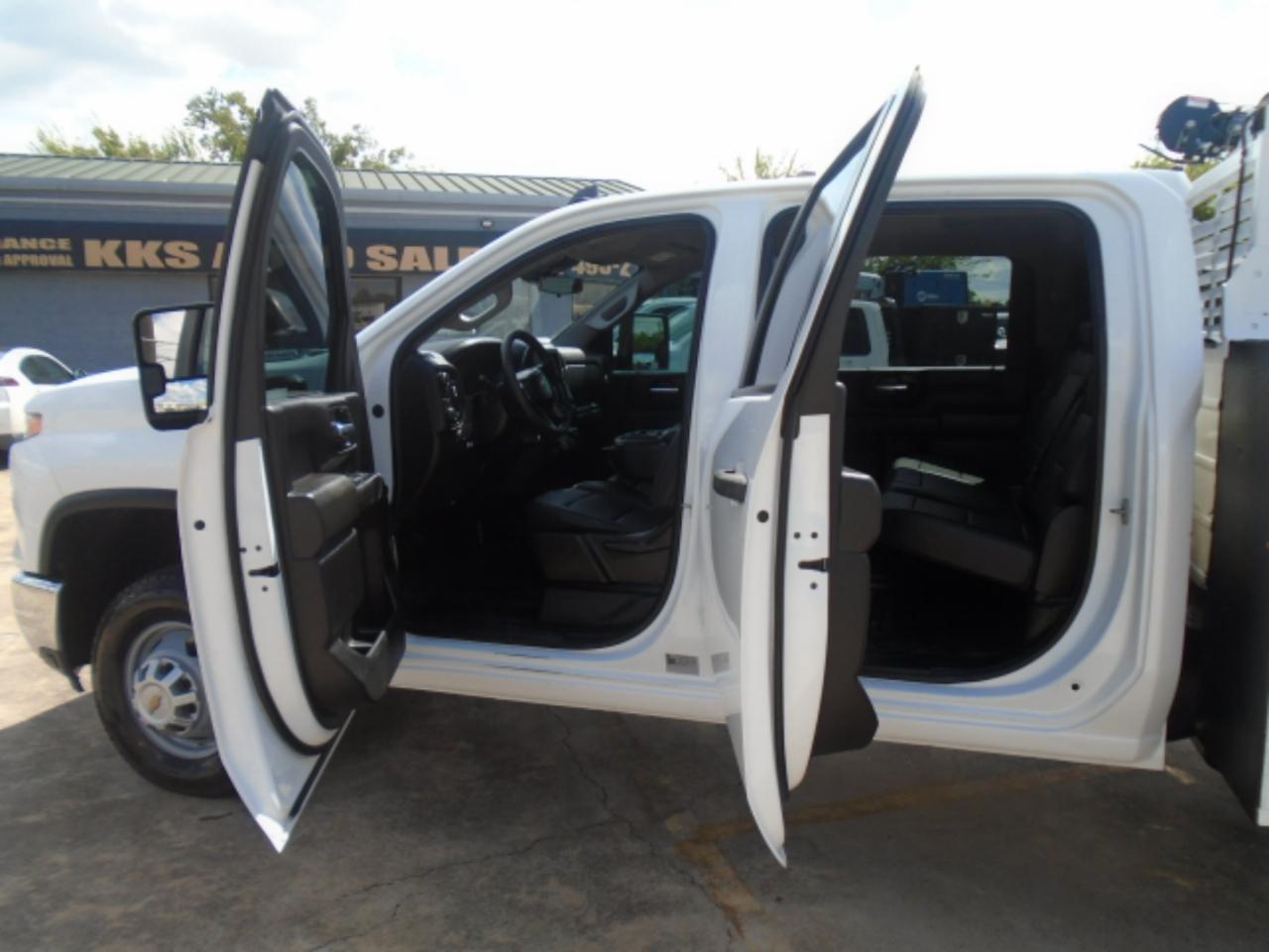 Chevrolet Silverado 3500HD Work Truck Crew Cab 4WD 2024