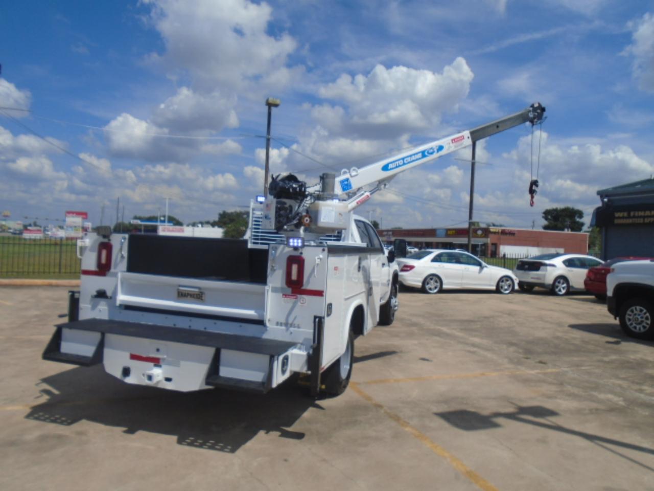 Chevrolet Silverado 3500HD Work Truck Crew Cab 4WD 2024