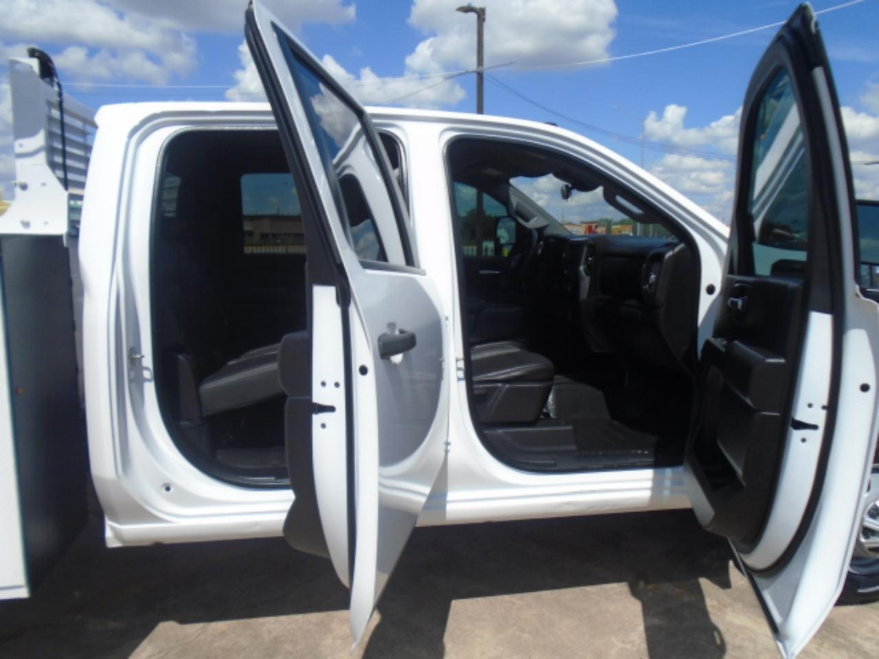 Chevrolet Silverado 3500HD Work Truck Crew Cab 4WD 2024