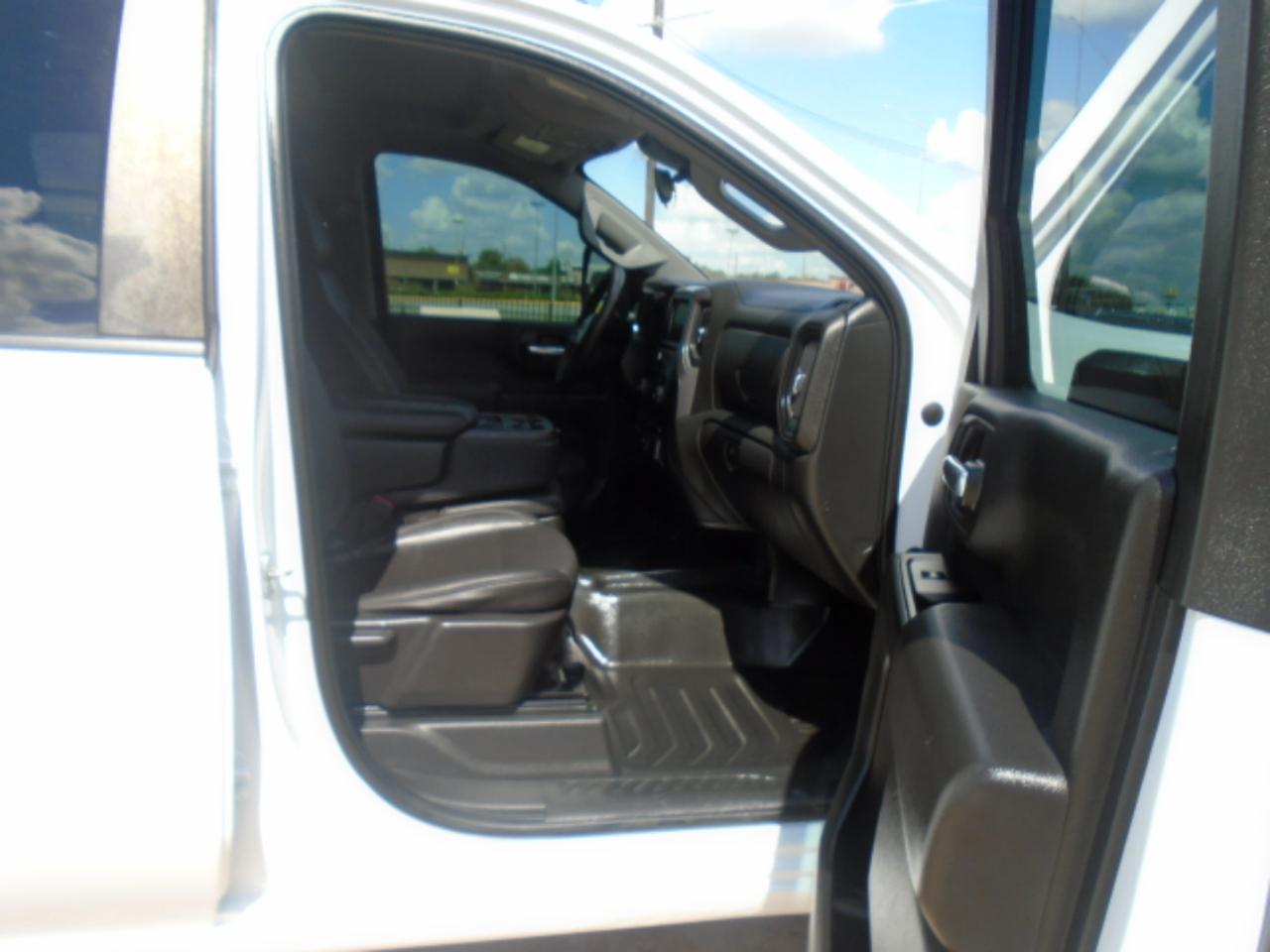 Chevrolet Silverado 3500HD Work Truck Crew Cab 4WD 2024