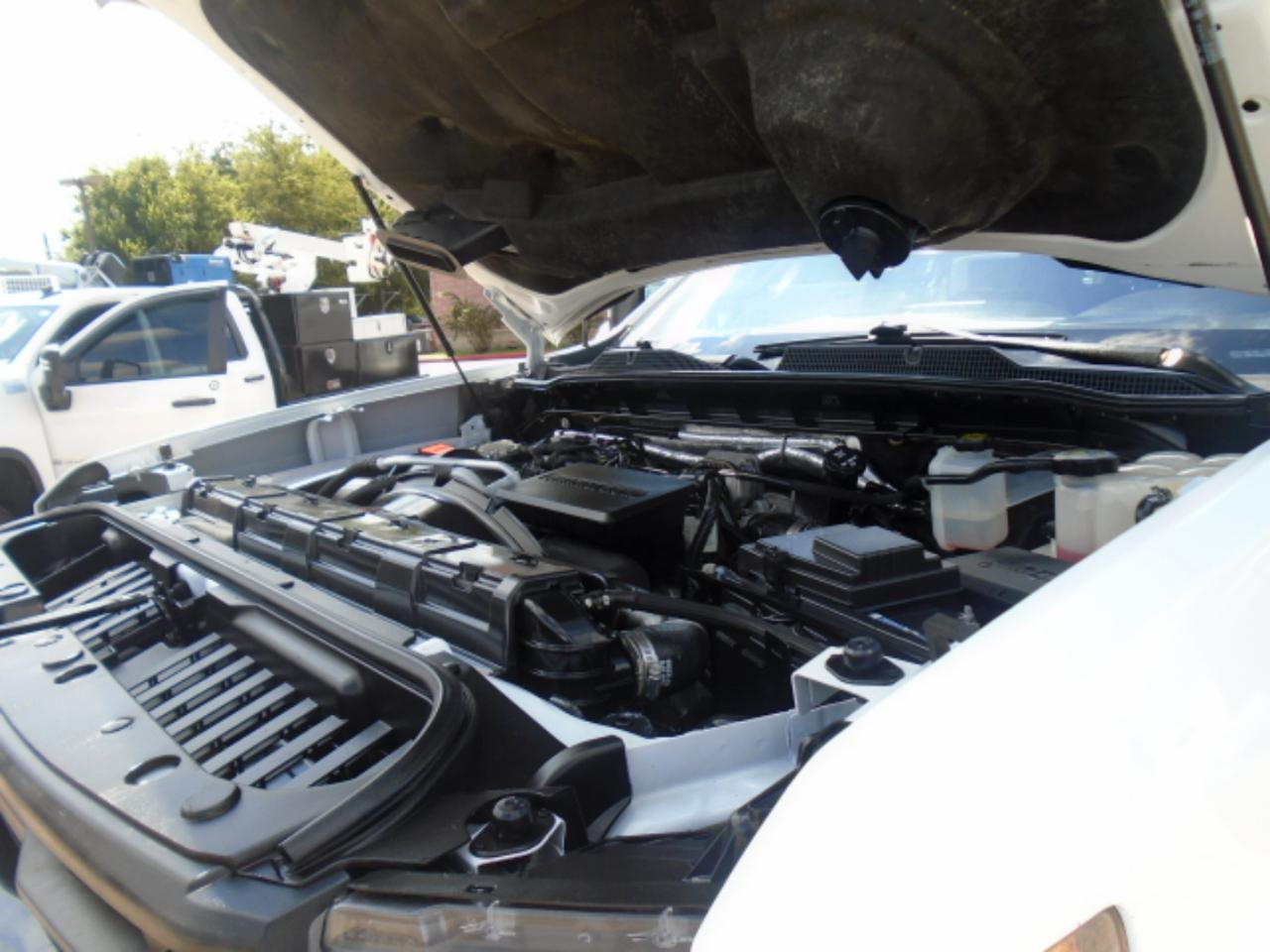 Chevrolet Silverado 3500HD Work Truck Crew Cab 4WD 2024