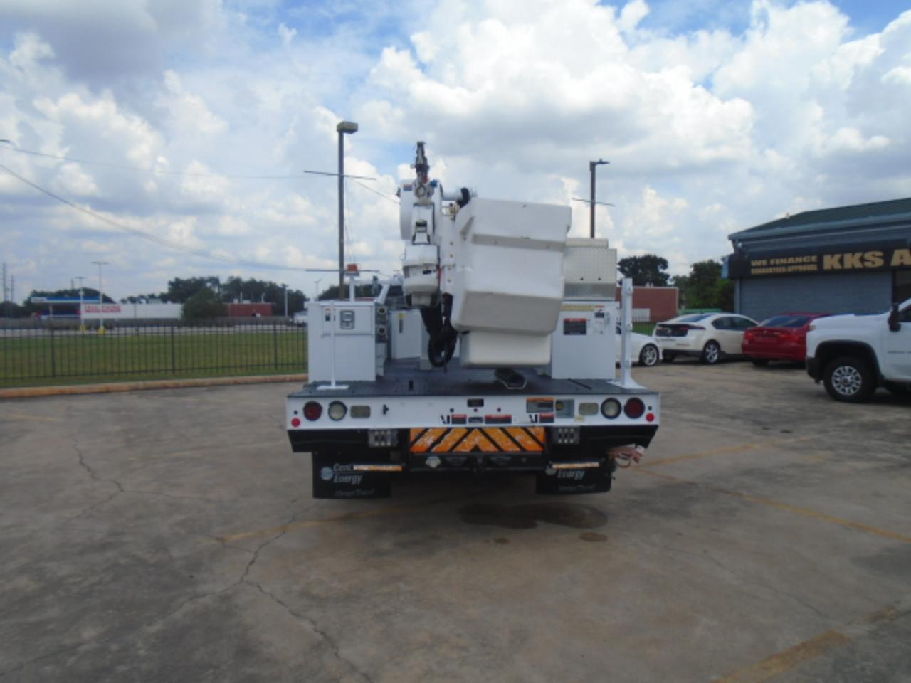 RAM 5500 Regular Cab 4WD DRW 2018