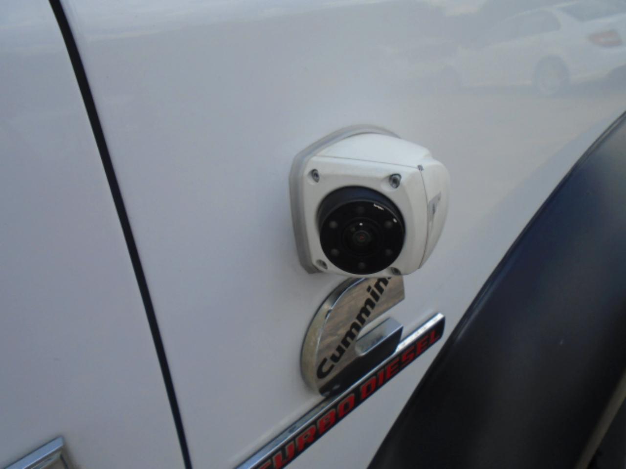 RAM 5500 Regular Cab 4WD DRW 2018