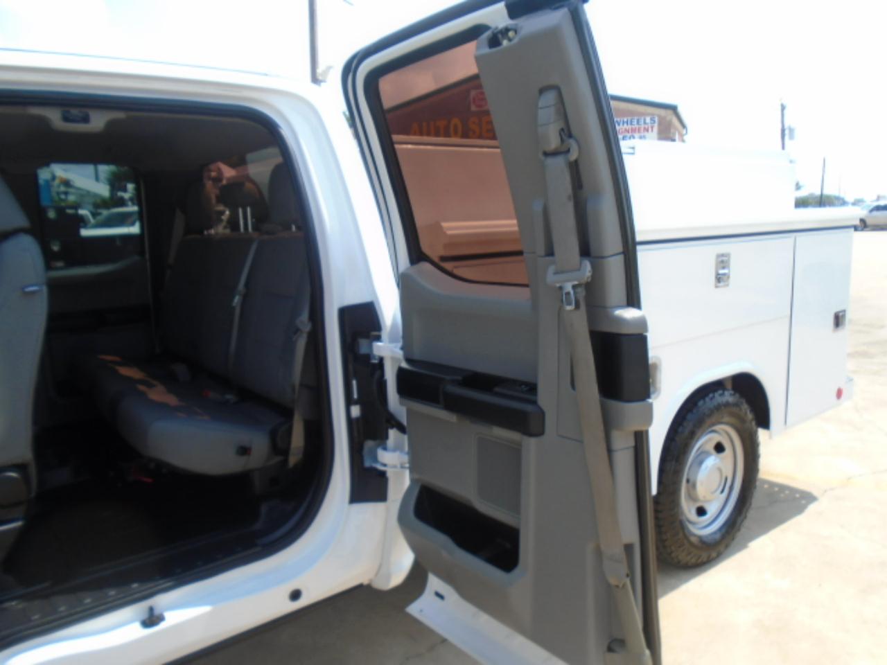 Ford F-350 SD XL SuperCab 2WD 2019