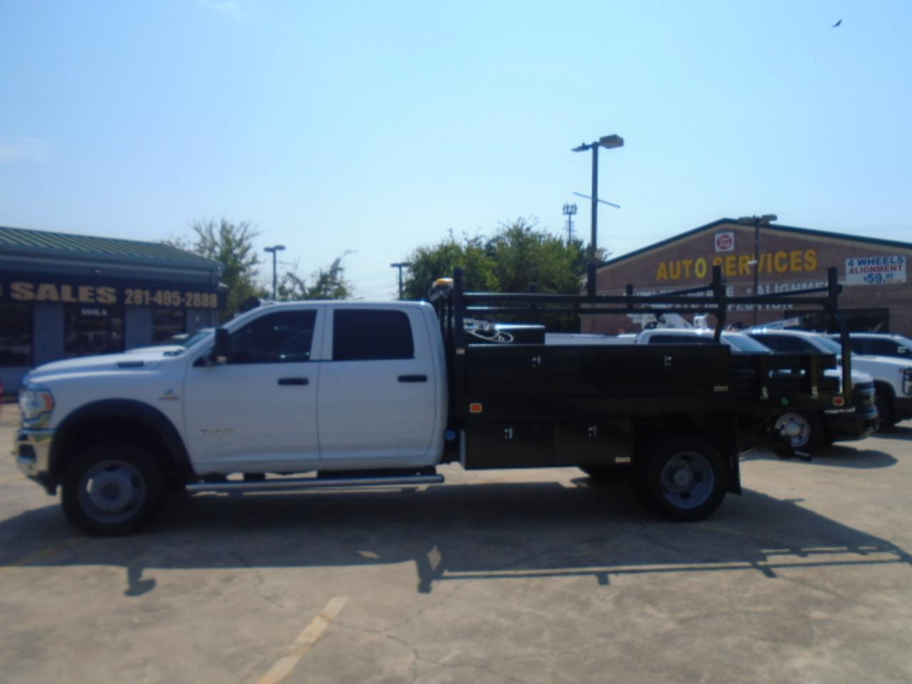 RAM 5500 Crew Cab LWB 4WD DRW 2019