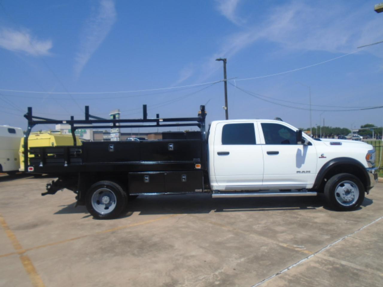 RAM 5500 Crew Cab LWB 4WD DRW 2019