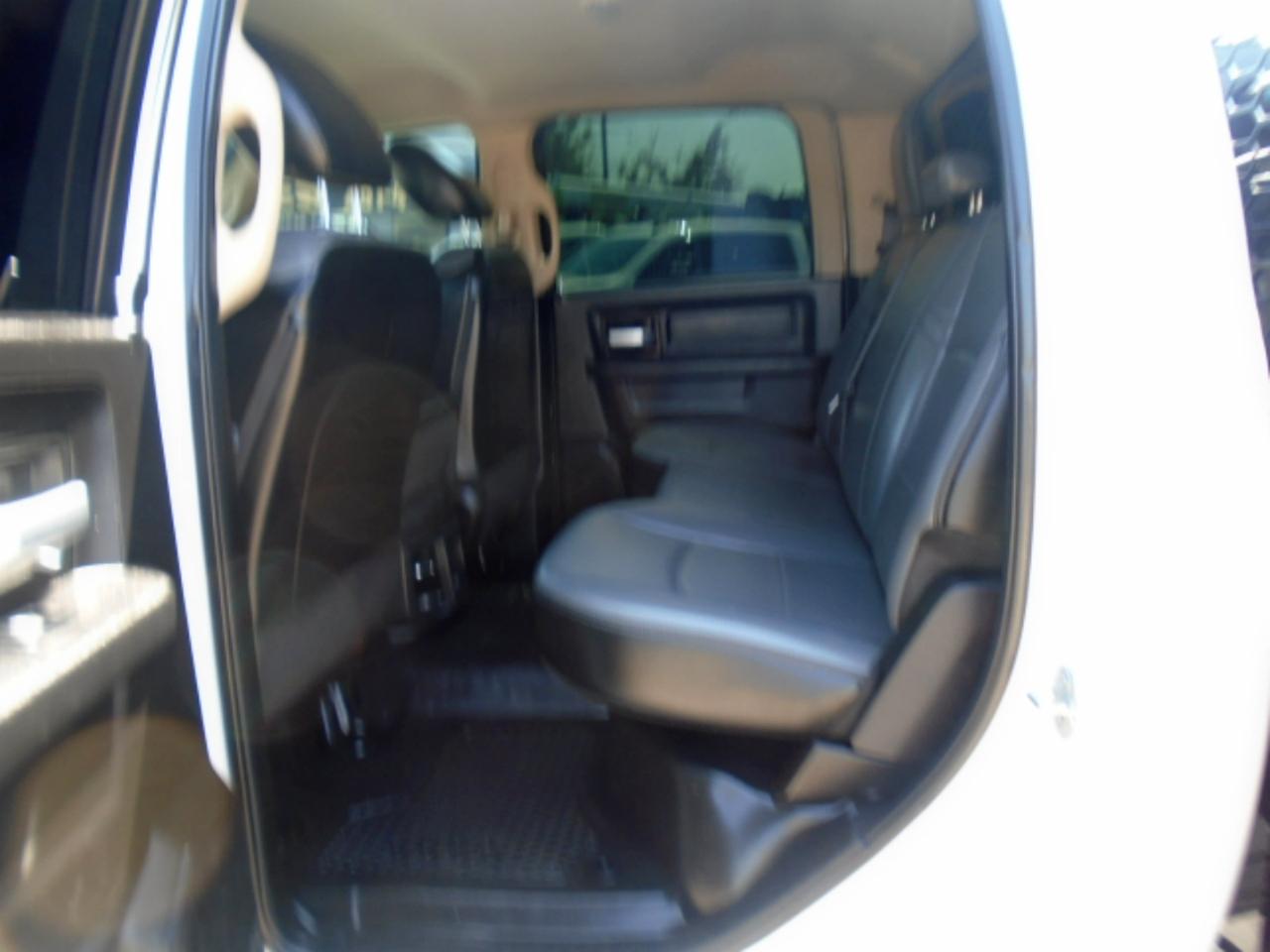 RAM 5500 Crew Cab LWB 4WD DRW 2019