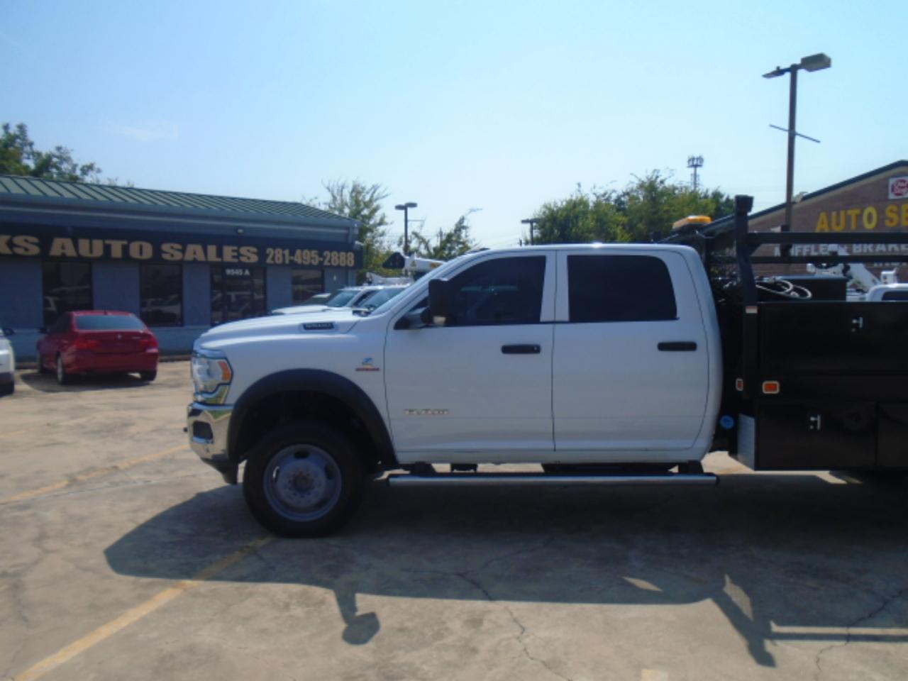 RAM 5500 Crew Cab LWB 4WD DRW 2019