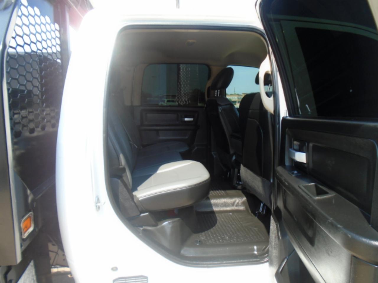 RAM 5500 Crew Cab LWB 4WD DRW 2019