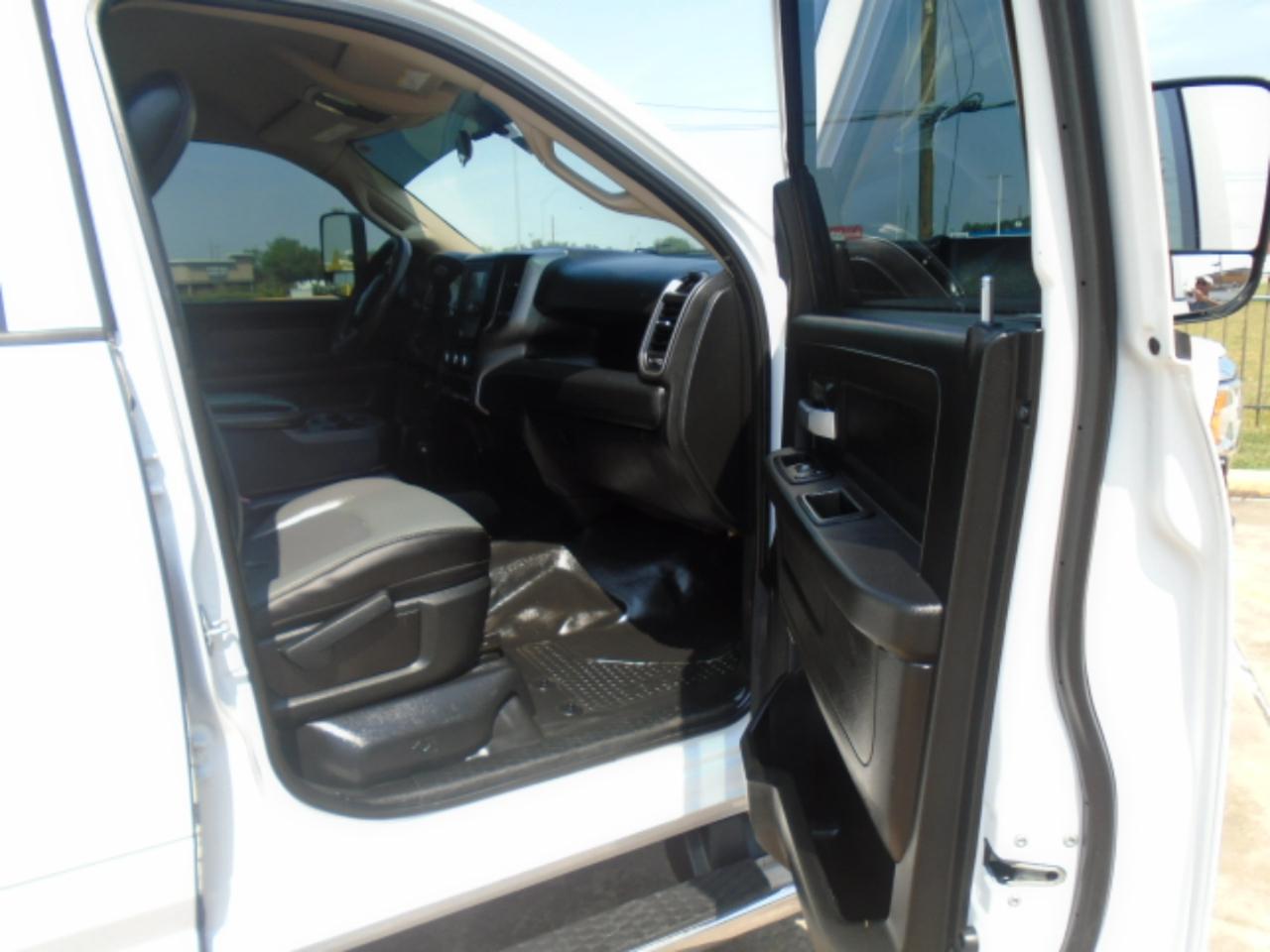 RAM 5500 Crew Cab LWB 4WD DRW 2019