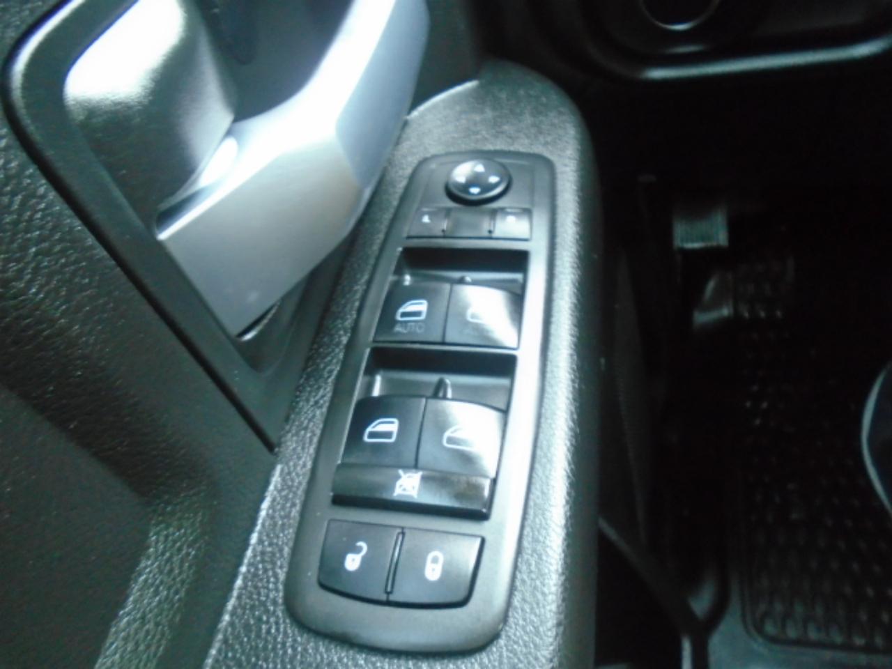 RAM 5500 Crew Cab LWB 4WD DRW 2019