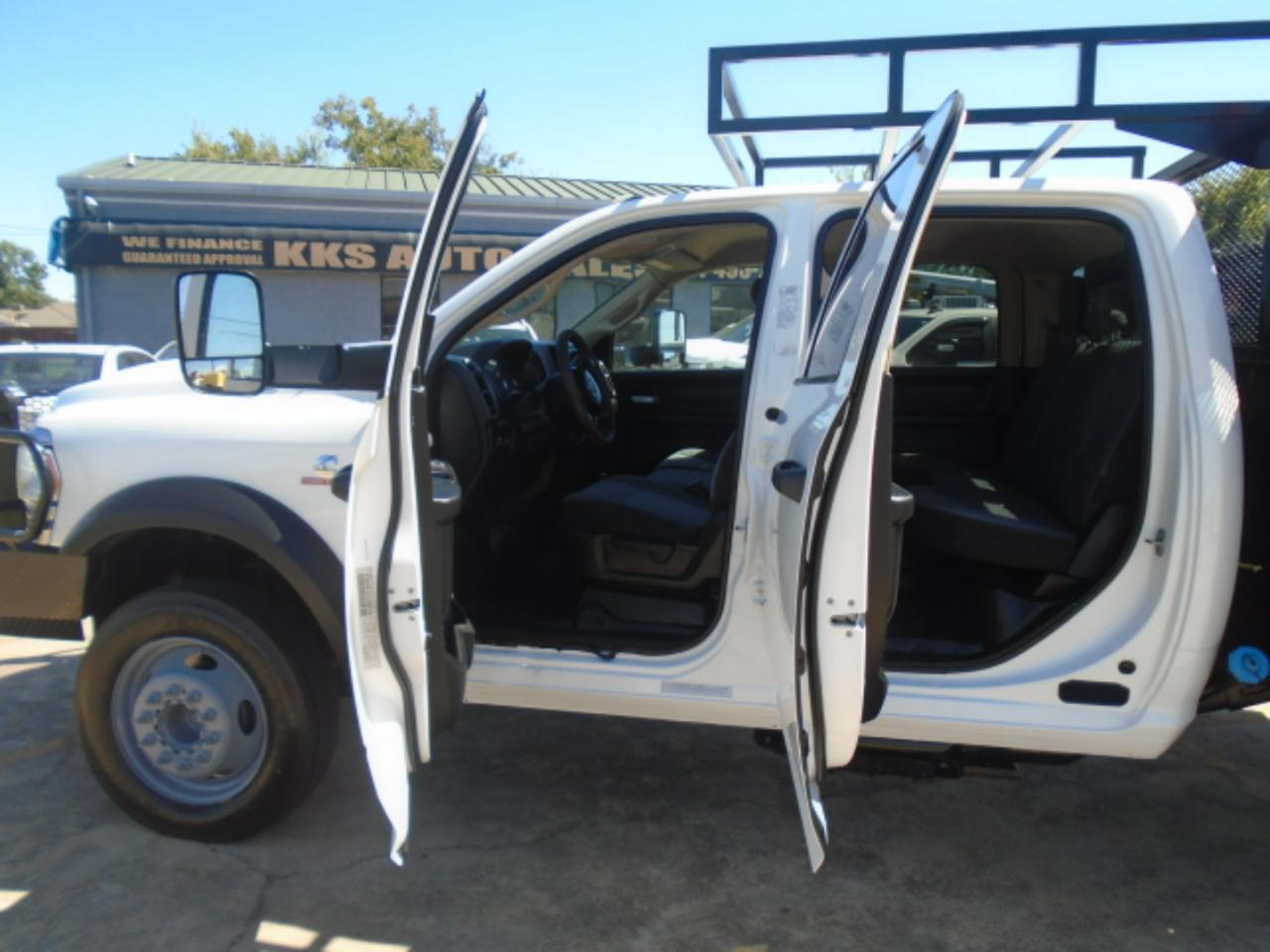 RAM 5500 Crew Cab LWB 4WD DRW 2019