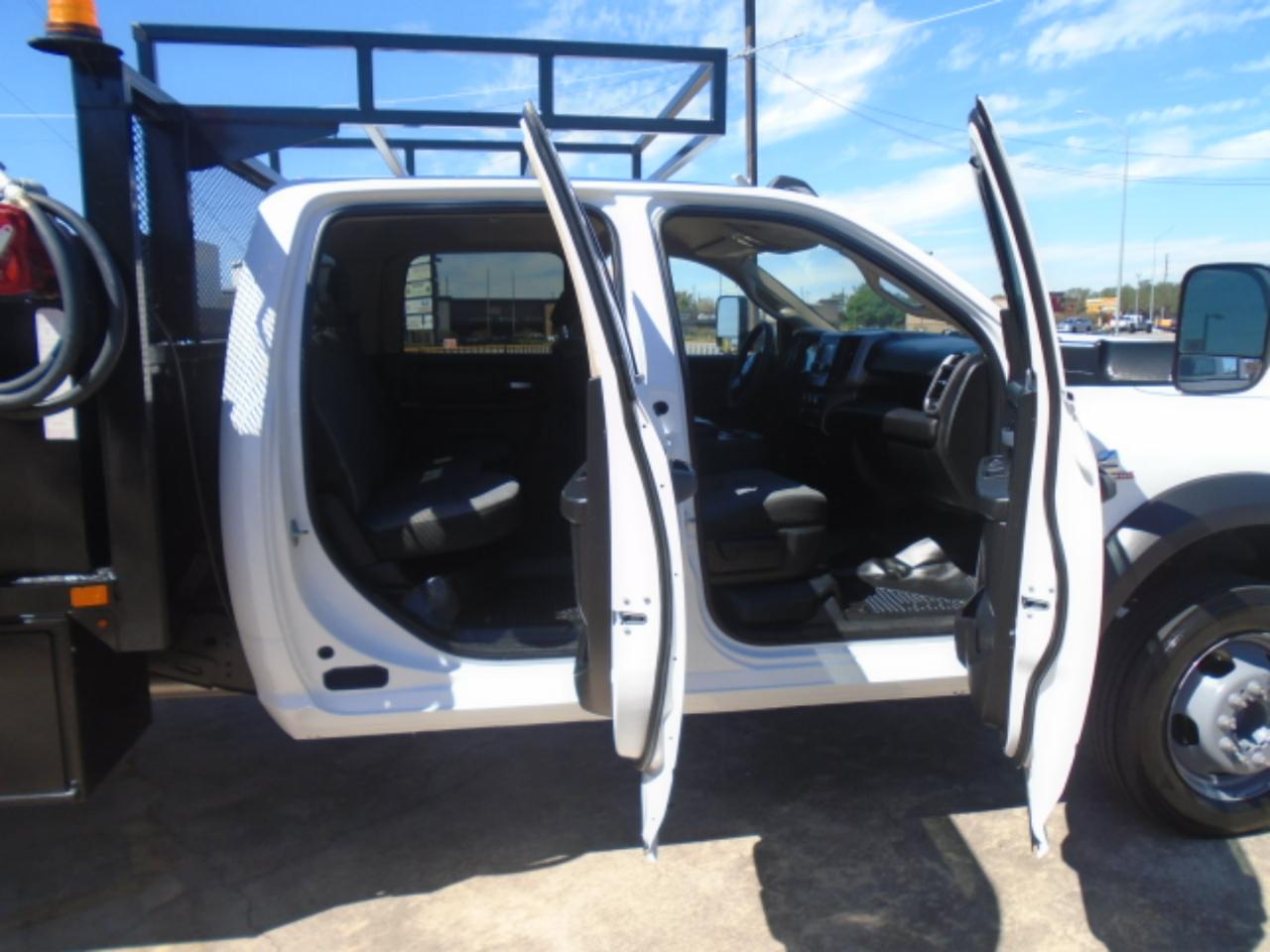 RAM 5500 Crew Cab LWB 4WD DRW 2019