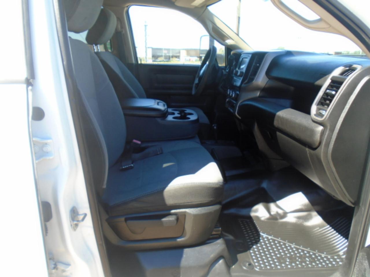 RAM 5500 Crew Cab LWB 4WD DRW 2019