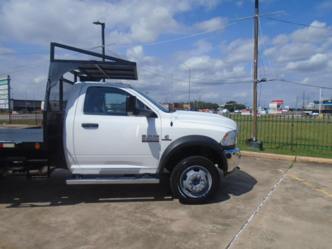 RAM 5500 Regular Cab 2WD DRW 2018