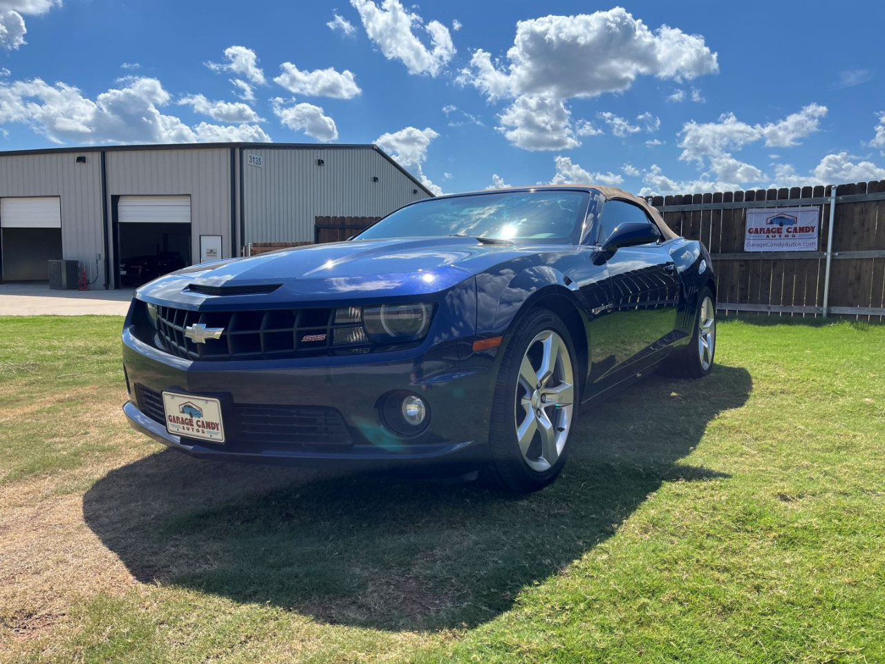 Chevrolet Camaro Convertible 2SS 2011