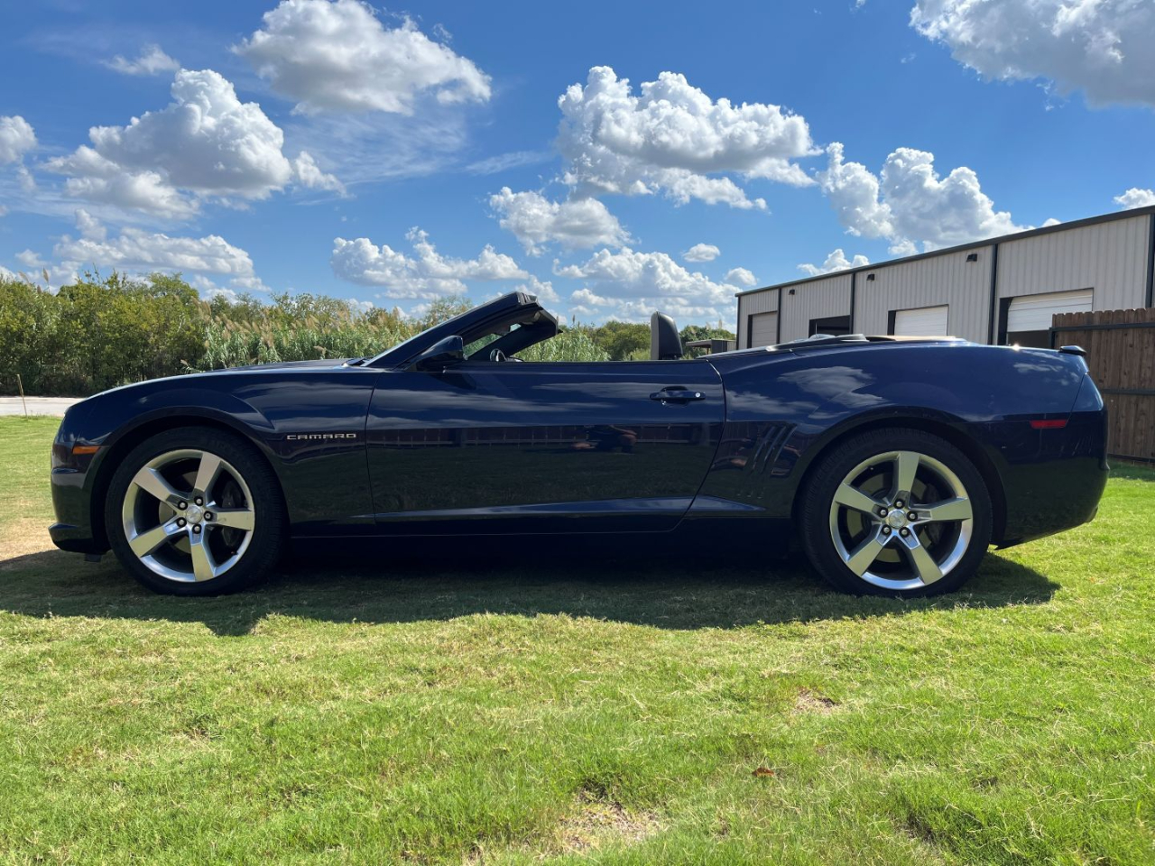 Chevrolet Camaro Convertible 2SS 2011