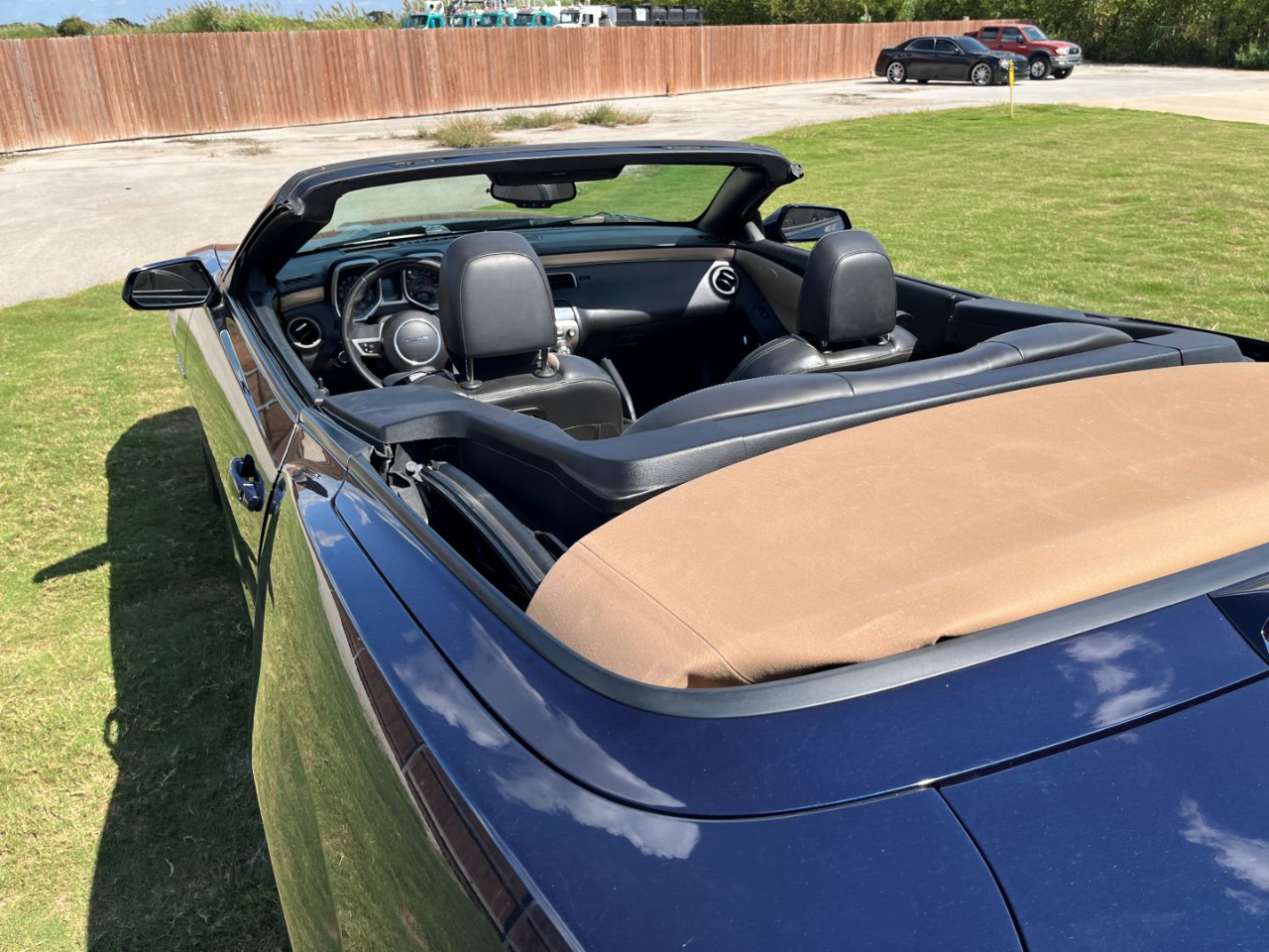 Chevrolet Camaro Convertible 2SS 2011