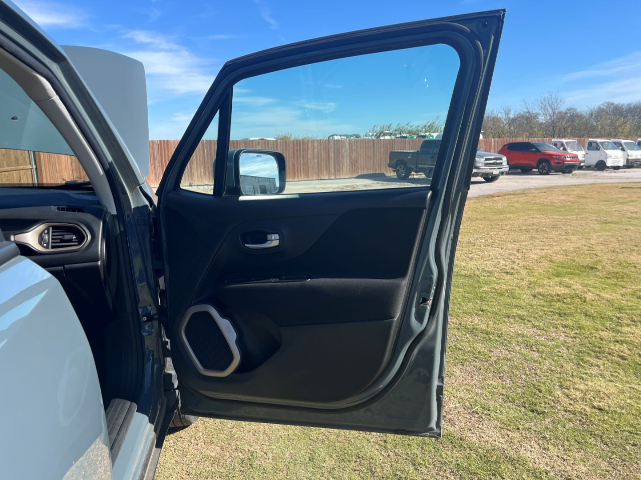 Jeep Renegade Latitude FWD 2017