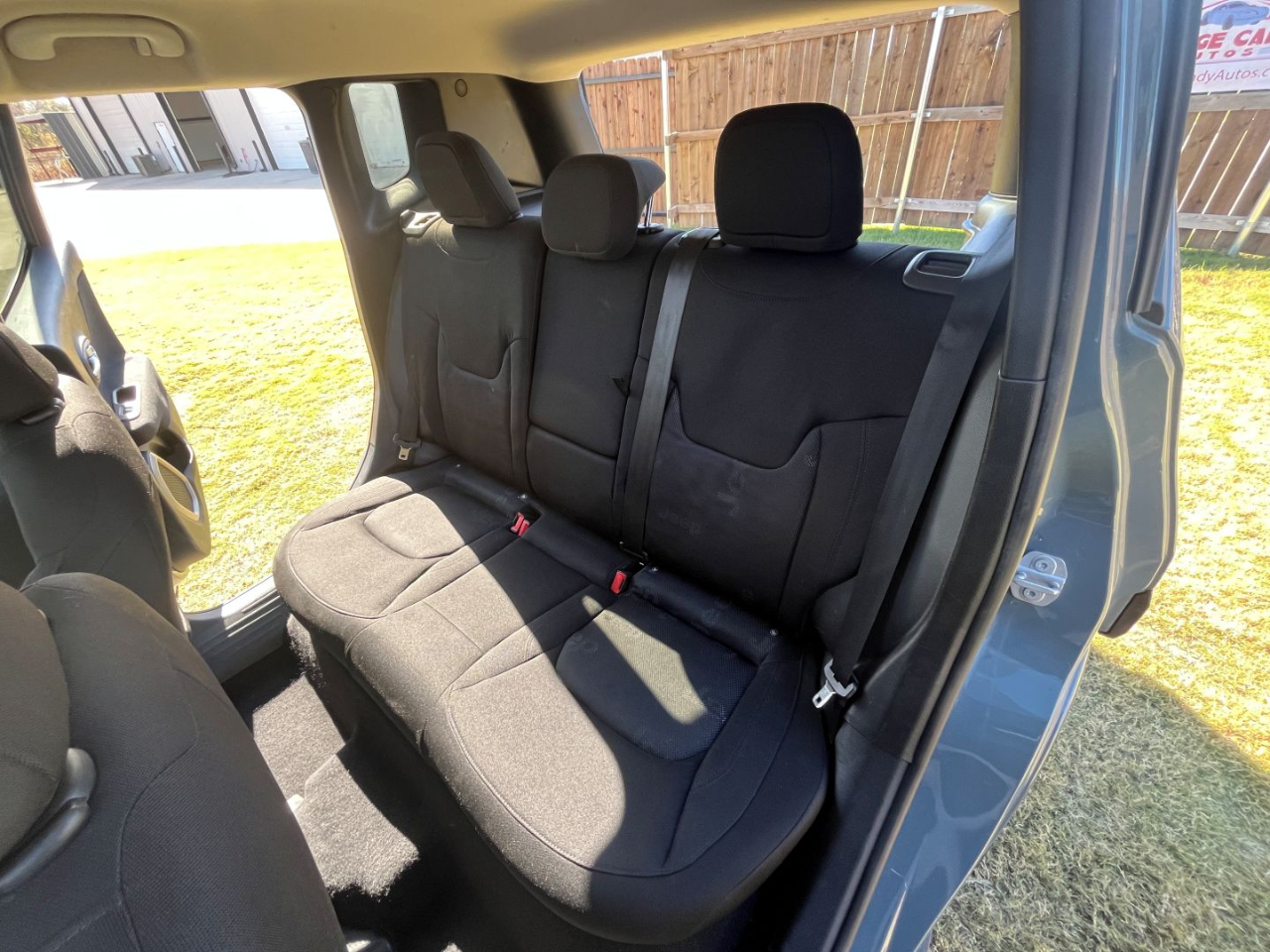 Jeep Renegade Latitude FWD 2017