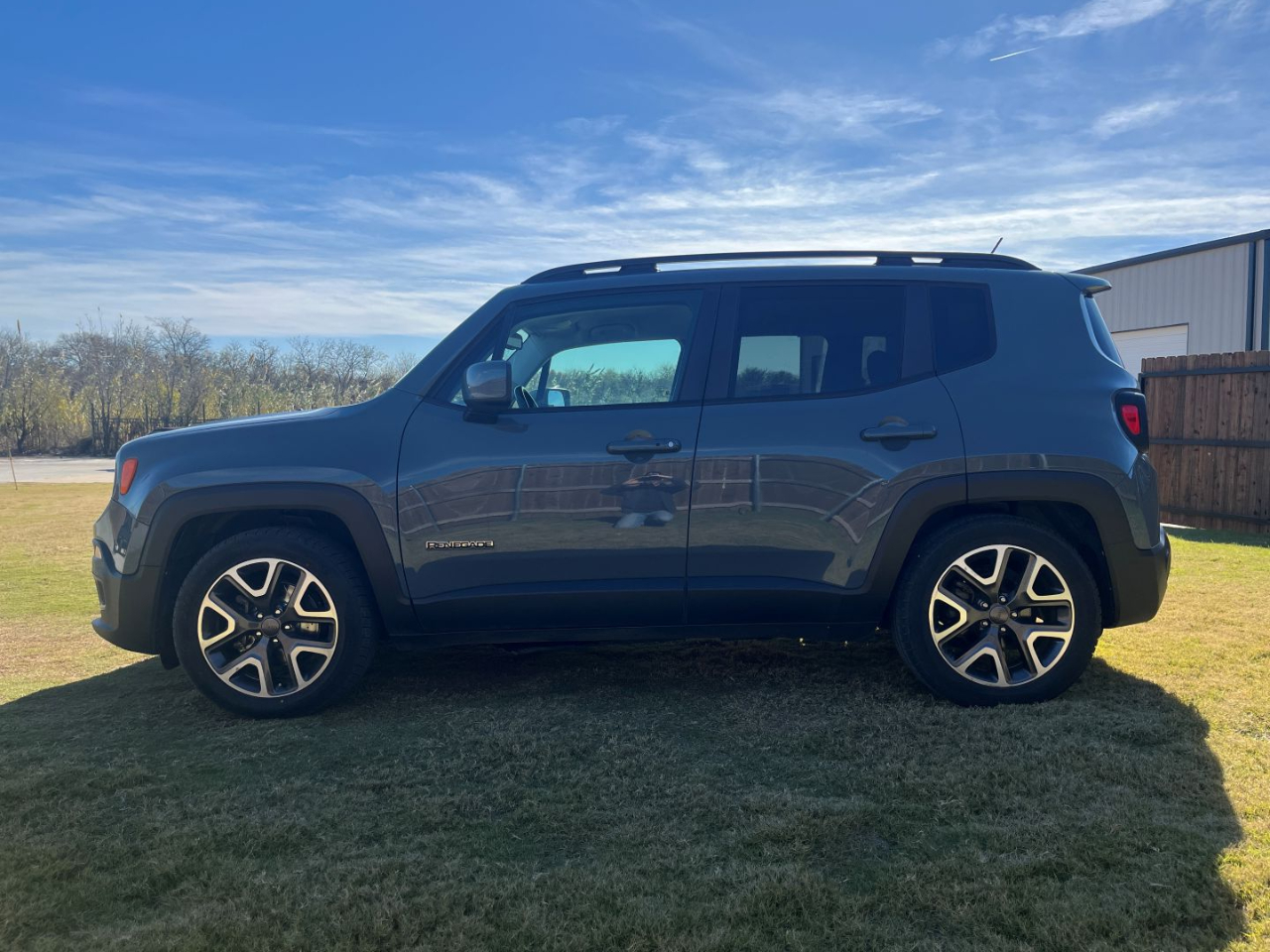 Jeep Renegade Latitude FWD 2017