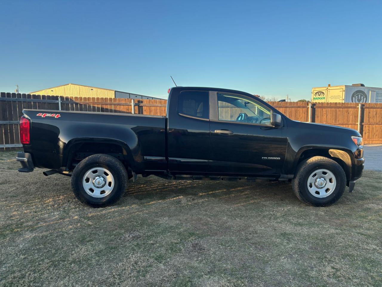 Chevrolet Colorado Work Truck Ext. Cab 4WD 2017