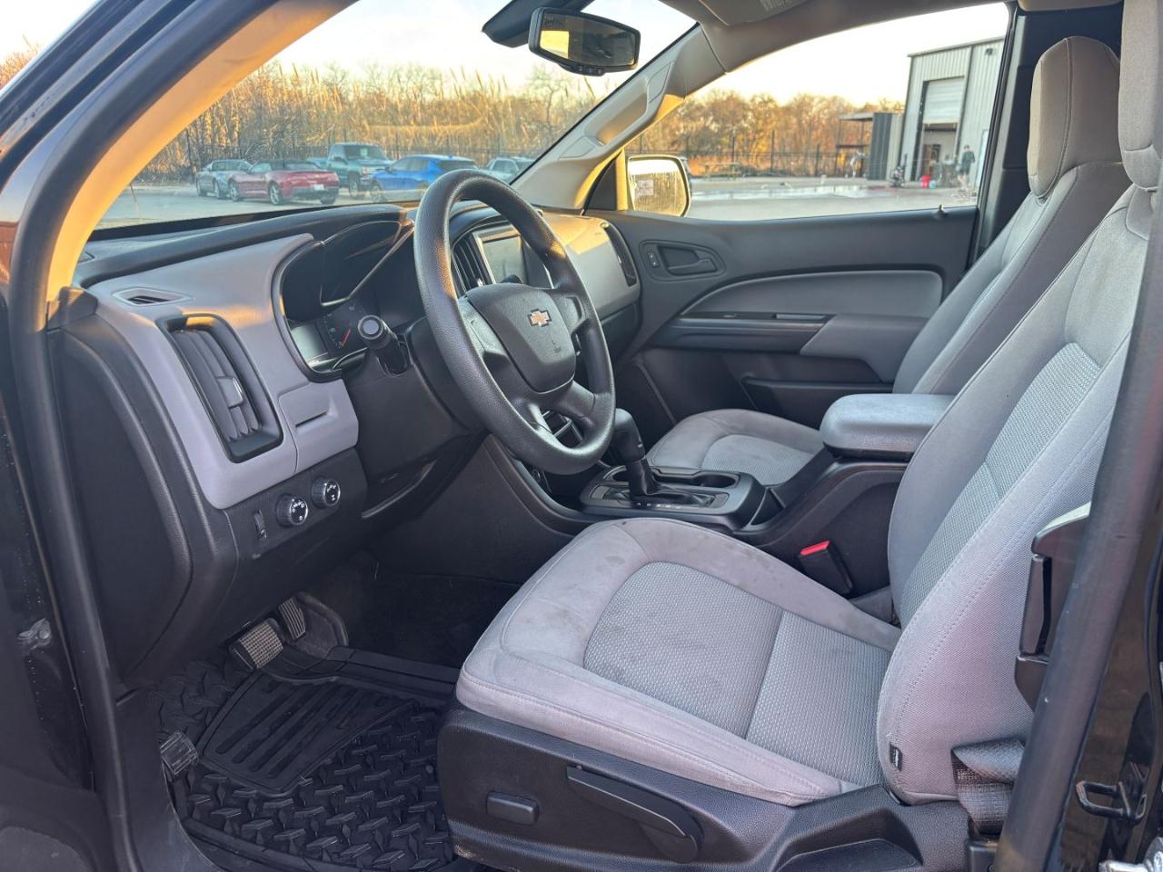 Chevrolet Colorado Work Truck Ext. Cab 4WD 2017