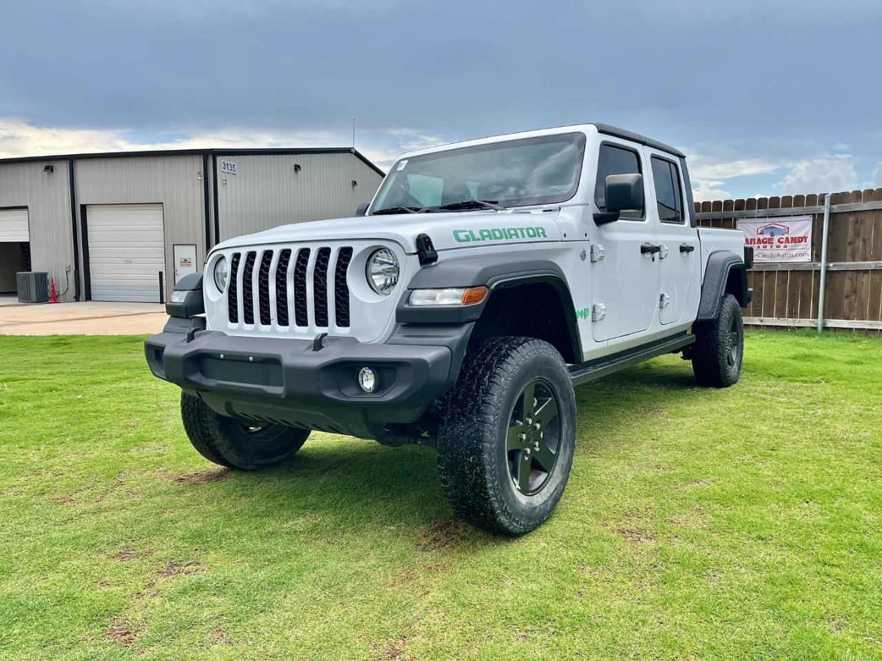 2020 Jeep Gladiator Sport S's photo