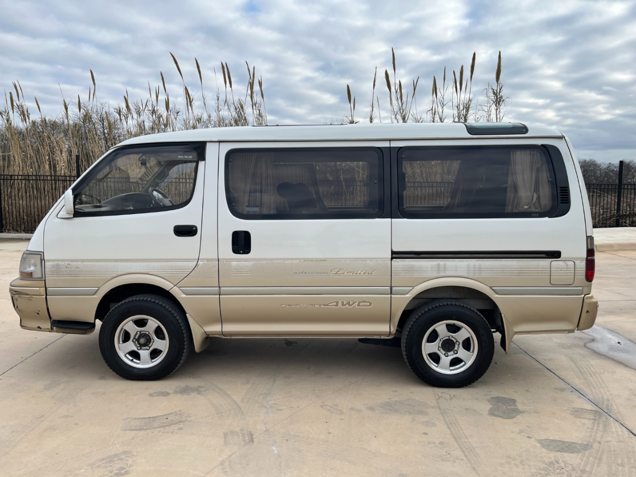 Toyota Hiace  1994