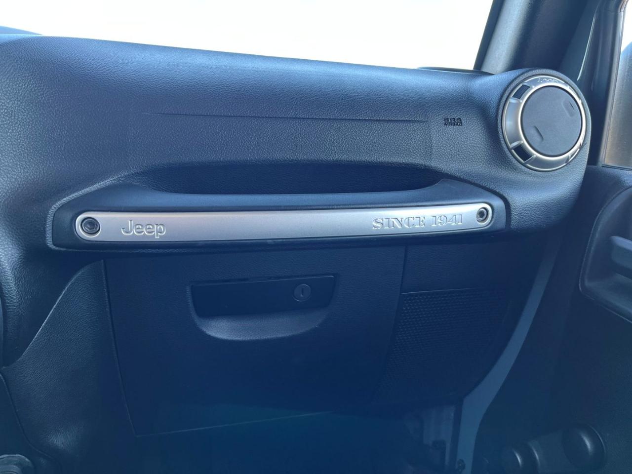 Jeep Wrangler Rubicon 4WD 2015