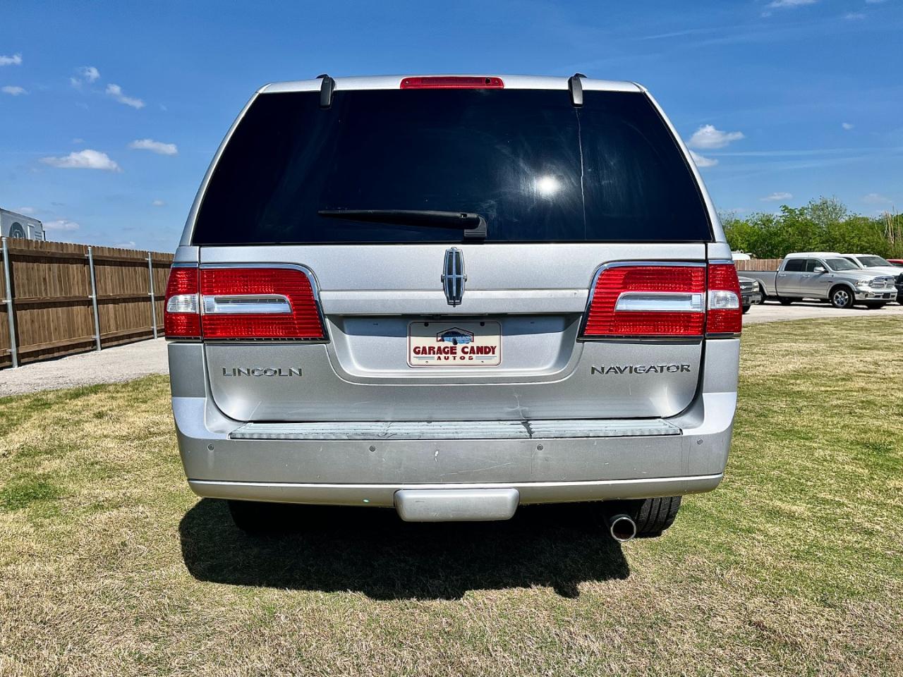 Lincoln Navigator 2WD 2012